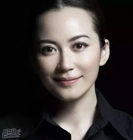 娱乐八卦俞飞鸿,岁月静好，娱乐八卦中的优雅女神