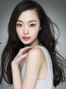 杨佩玲个人资料,才华横溢的艺术家，人生轨迹与成就概览