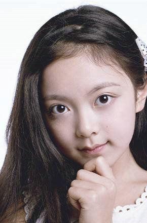 杨佩玲个人资料,才华横溢的艺术家，人生轨迹与成就概览