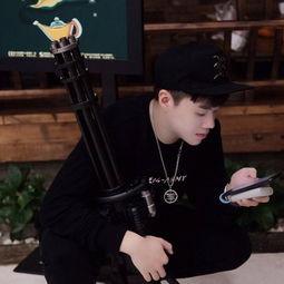 酷酷的滕个人照片,镜头下的个性魅力