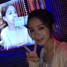 余姓女主播会计,会计奇才的直播传奇